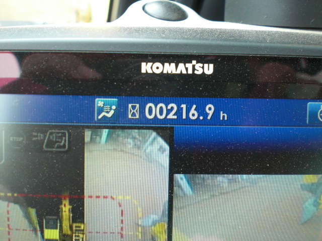PC200-11 507489 25.JPG